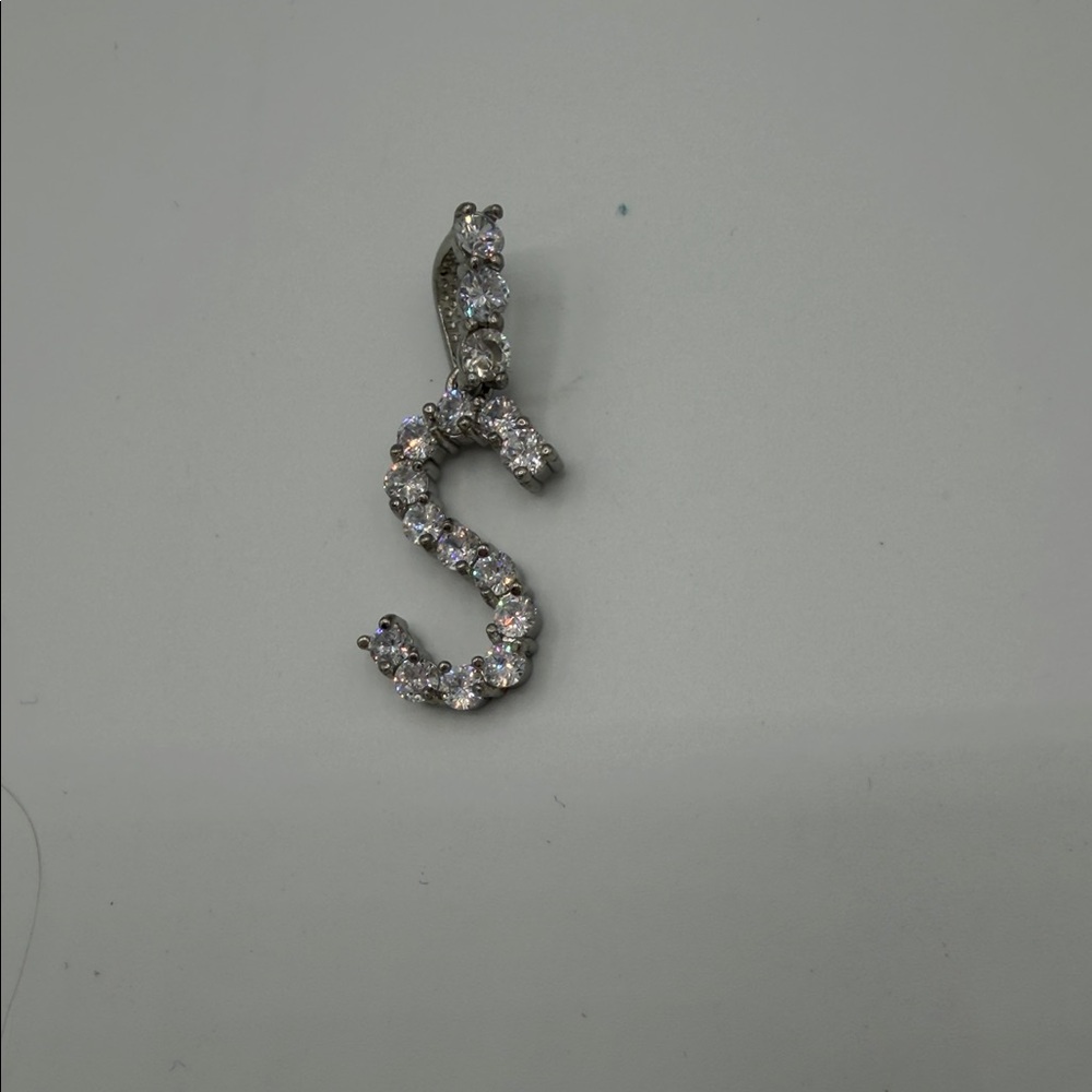 Elegant Silver Crystal Pendant